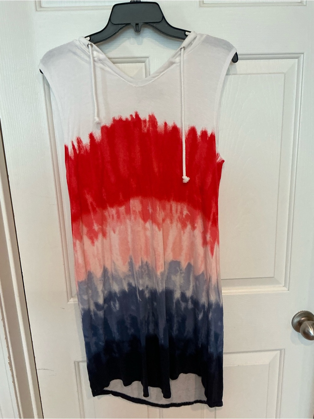Sleeveless Tie-Dye Hooded Midi Dress - Red, Pink & Blue
